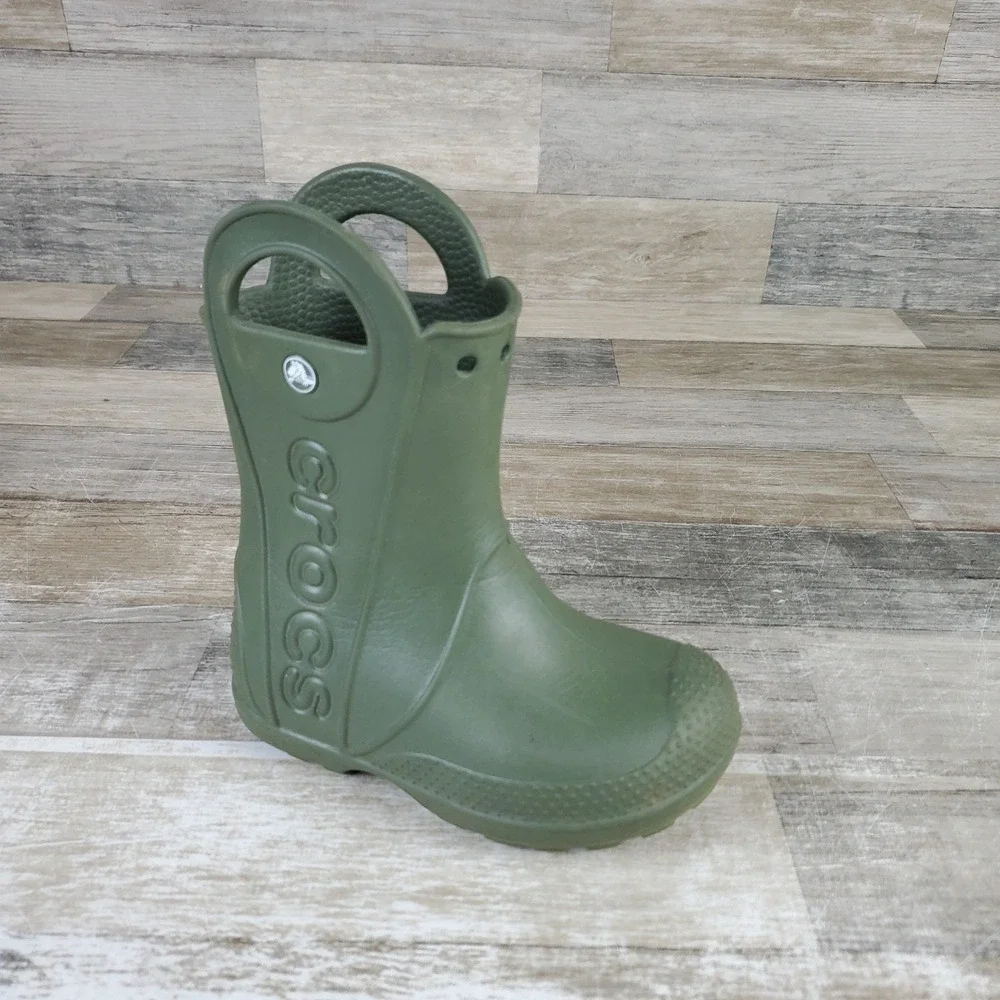Crocs Handle It Kids Rain Boots Sz 9 C9 Green Rubber Handles Slip On Mid Top